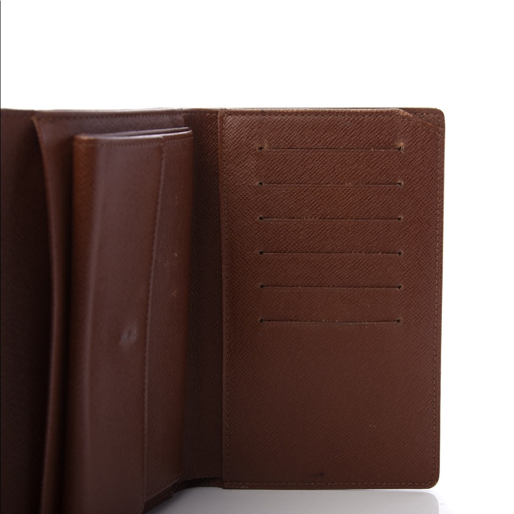 Louis Vuitton Monogram Alexandra Wallet - Picture 9 of 11
